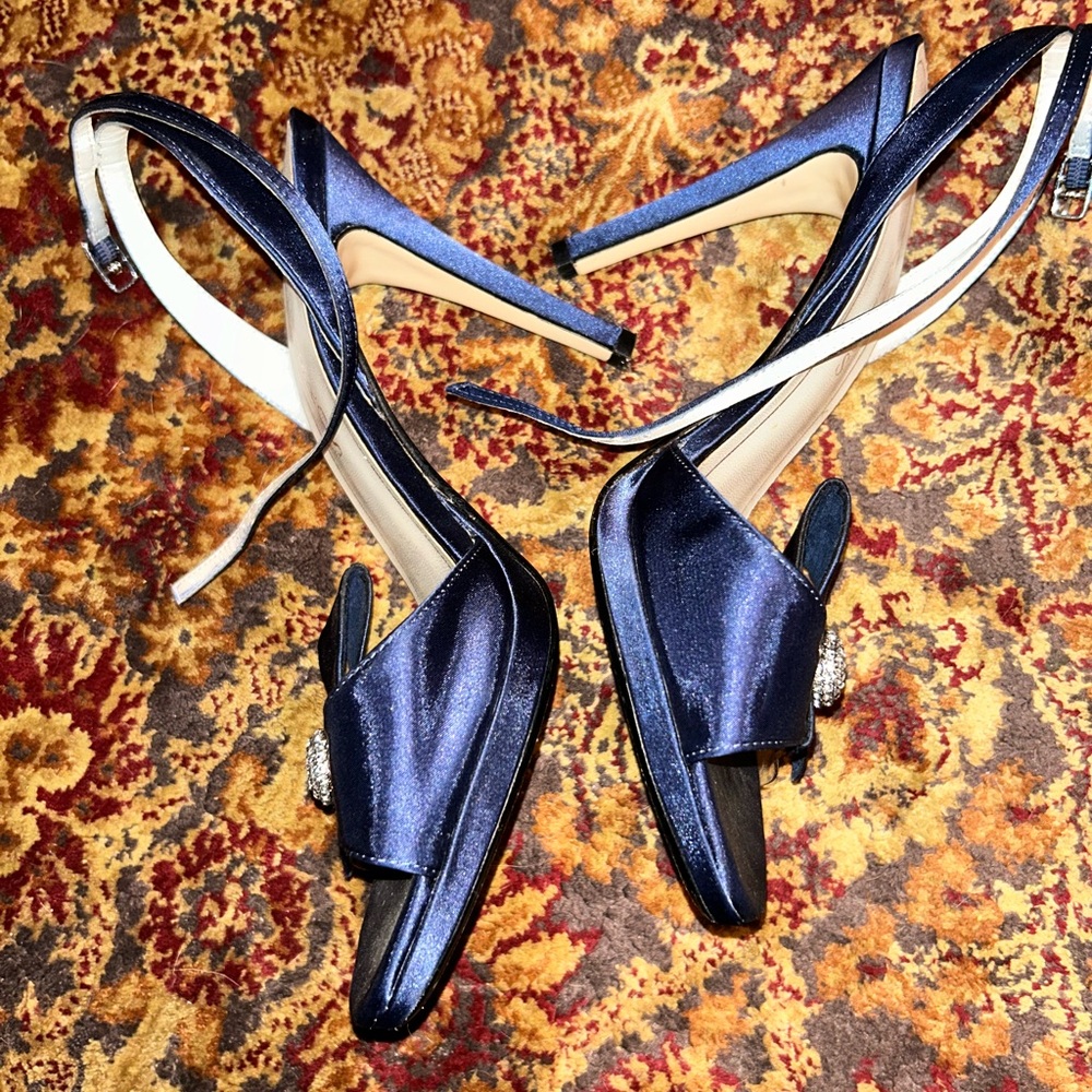 Caparros Heels - Picture 2 of 7